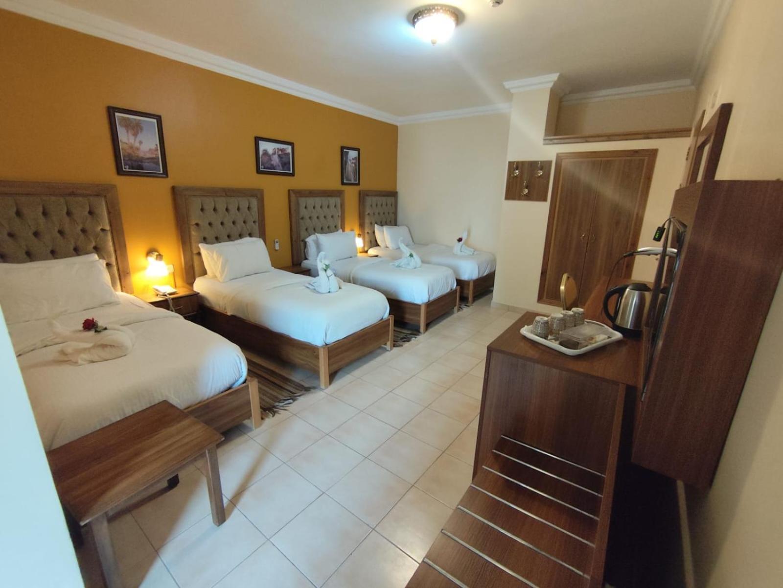 Mariam Hotel Madaba Exterior photo